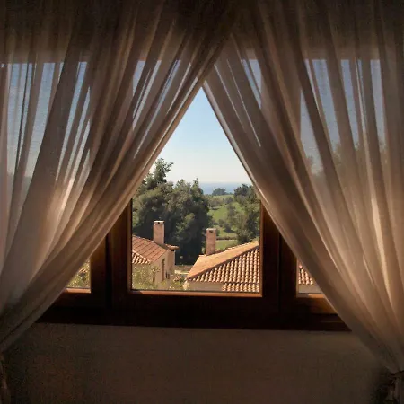 Nyaraló Twin Szíviri